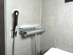 Tbilisi Edition - Design Hotel