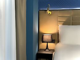 Tbilisi Edition - Design Hotel