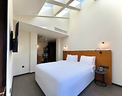 Tbilisi Edition - Design Hotel