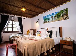 Resort Hotel El Cortijo Spa