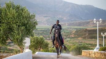 Resort Hotel El Cortijo Spa