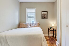 Northeast Minneapolis Home < 1 Mi to Arts District
