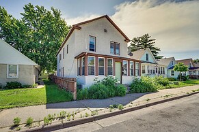 Northeast Minneapolis Home < 1 Mi to Arts District