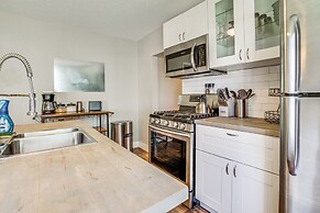 Northeast Minneapolis Home < 1 Mi to Arts District