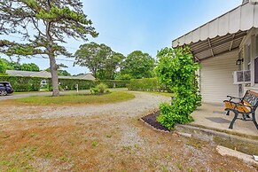 Bayfront East Quogue Retreat w/ Private Boat Dock