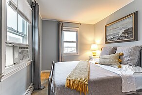 Bayfront East Quogue Retreat w/ Private Boat Dock