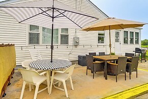 Bayfront East Quogue Retreat w/ Private Boat Dock