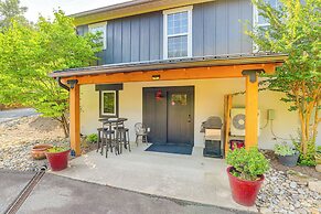 Modern Weaverville Apartment - Walk to Downtown!
