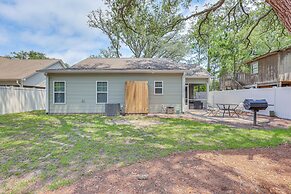 Oak Island Home w/ Screened Porch: Walk to Beach!