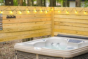 Private Hot Tub: Tree-lined Poconos Home!