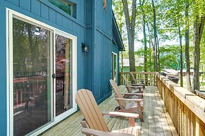 Private Hot Tub: Tree-lined Poconos Home!