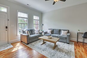 Greensboro Townhome w/ Fire Pit < 1 Mi to Downtown