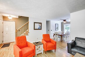 Manor Green: Cedar Home w/ Fire Pit, 3 Mi to Lake!