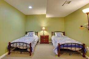 Manor Green: Cedar Home w/ Fire Pit, 3 Mi to Lake!