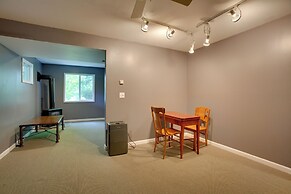 Manor Green: Cedar Home w/ Fire Pit, 3 Mi to Lake!