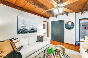 Lovely Gilbertsville Cabin w/ Patio, 4 Mi to Water