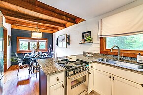 Lovely Gilbertsville Cabin w/ Patio, 4 Mi to Water