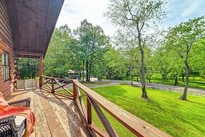 Lovely Gilbertsville Cabin w/ Patio, 4 Mi to Water