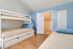 Lake Erie Getaway w/ Dock ~ 13 Mi to Port Clinton!