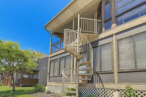 Lake Erie Getaway w/ Dock ~ 13 Mi to Port Clinton!