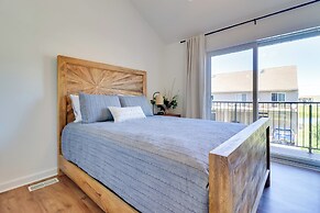 Lake Erie Getaway w/ Dock ~ 13 Mi to Port Clinton!