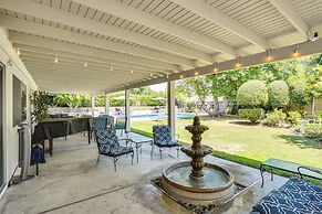 Pool & Jacuzzi: Spacious Home Near Laguna Beach!