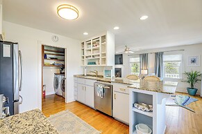 Waterfront Home w/ Screened Porch & Sunsets