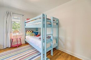 Waterfront Home w/ Screened Porch & Sunsets