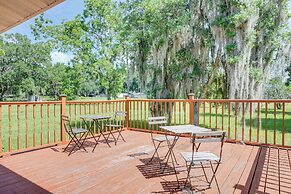 Jacksonville Home w/ Deck: 17 Mi to Downtown!