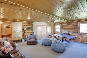 Remote Idaho Mountain Lodge w/ River Access!