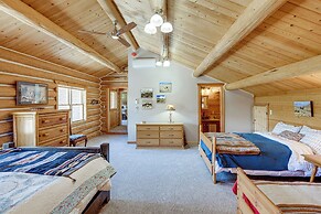 Remote Idaho Mountain Lodge w/ River Access!