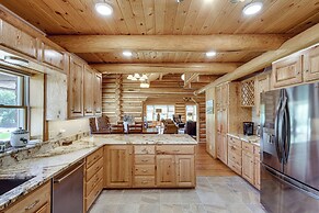 Remote Idaho Mountain Lodge w/ River Access!