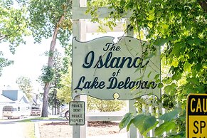 Island Getaway on Delavan Lake