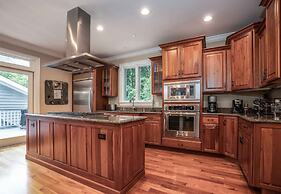 Island Getaway on Delavan Lake