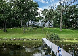 Island Getaway on Delavan Lake