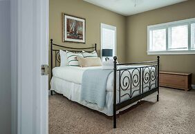 Island Getaway on Delavan Lake