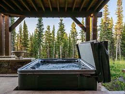 7 Renegade Rd 6 Bedroom Home by Moonlight Basin Lodging