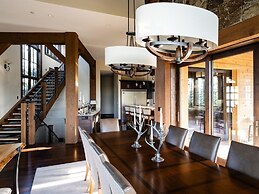 7 Renegade Rd 6 Bedroom Home by Moonlight Basin Lodging