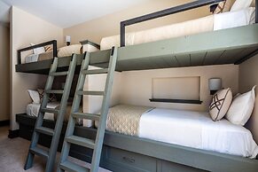 7 Renegade Rd 6 Bedroom Home by Moonlight Basin Lodging