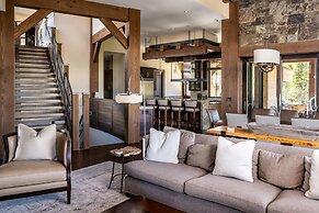 7 Renegade Rd 6 Bedroom Home by Moonlight Basin Lodging