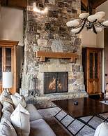 7 Renegade Rd 6 Bedroom Home by Moonlight Basin Lodging