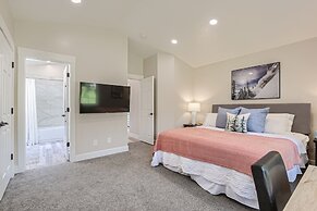 Chalet Central Park City! 3 Bedroom Home by RedAwning