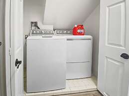 Chalet Central Park City! 3 Bedroom Home by RedAwning