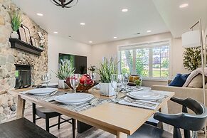 Chalet Central Park City! 3 Bedroom Home by RedAwning