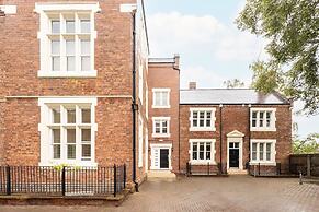 Host Stay The Cathedrals