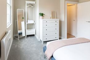 Host Stay The Quarter