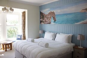 Durdle Door Hotel