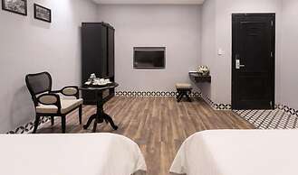 TTR Skypool View Hotel