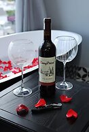 TTR Skypool View Hotel