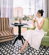 TTR Skypool View Hotel